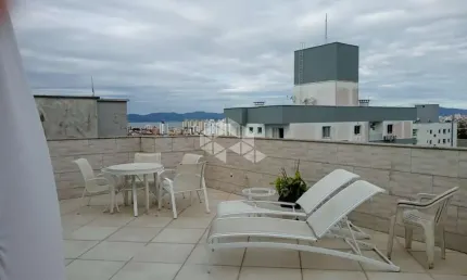Apartamento Duplex com 03 quartos/dormitórios no bairro Areias, em São José/SC