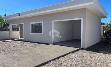 Casa com 04 quartos/dormitórios no bairro Barra do Aririú, em Palhoça- SC