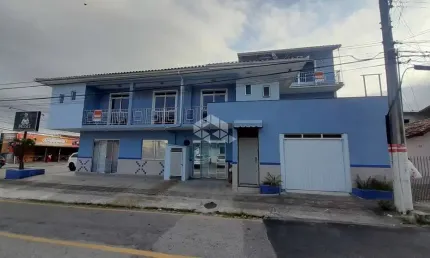 Apartamento com 05 quartos/dormitórios no bairro Bela Vista, em São José- SC