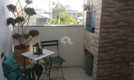 Apartamento com 2 quartos/dormitórios no bairro Ingleses do Rio Vermelho, em Florianópolis- SC