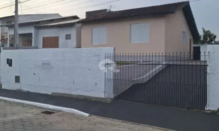 Casa com 2 quartos/dormitórios no bairro jardim janaína, em biguaçu- sc