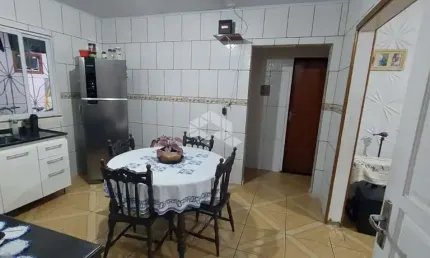Lote com duas Casas no bairro Forquilhas, em São José- SC