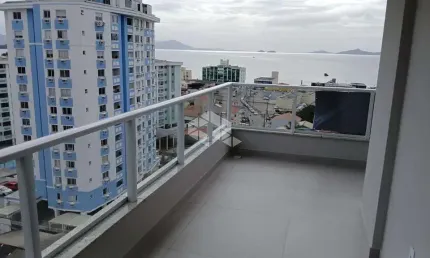 Apartamento com 2 suítes no bairro barreiros, em são josé- sc
