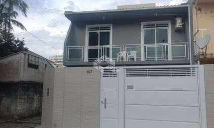 Casa com 3 quartos/dormitórios no bairro Abraão, em Florianópolis-SC