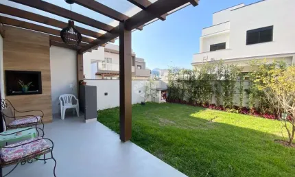 Casa com 3 quartos/dormitórios no bairro deltaville, em biguaçu - sc