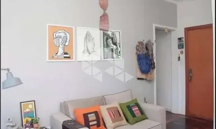 Apartamento 2 dormitórios reformado no bairro  Santana