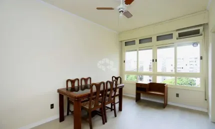 Apartamento com 2 quartos à venda na Rua Sarmento Leite, 262, Centro Histórico, Porto Alegre