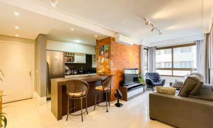 Apartamento de 3 dormitórios com piscina térmica e infra completa próximo ao Zaffari Ipiranga