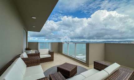 Apartamento de luxo quarto quartos vista mar em Itapema SC