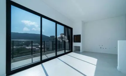 Cobertura duplex com dois quartos no Mariscal em Bombinhas SC