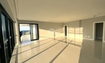 Apartamento com 4 quartos à venda na Rua 313, 313, Castelo Branco, Itapema