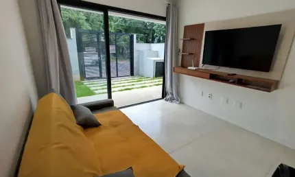 Casa em condomínio fechado com 2 quartos à venda na Ametista, 199, Mariscal, Bombinhas