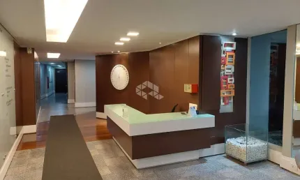 Excelente sala comercial em ótima localização bairro Petrópolis/Porto Alegre