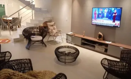 Casa  3 dormitórios, 1 suite com 360m² bairro jardim sabará