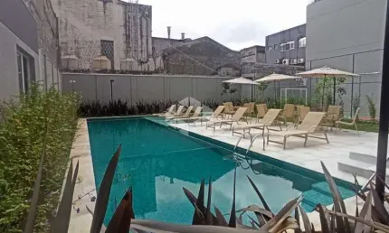 Apartamento de 35 mts com 2 dormitorios,  SEMI MOBILIADO, lazer completo, na LAPA