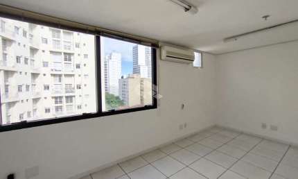 Sala comercial a venda, 2 banheiros, 2 vagas Perdizes