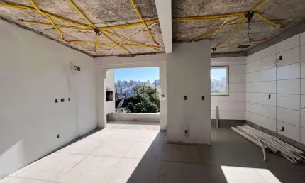 Apartamento 02 dormitórios com suíte e sacada com churrasqueira à venda na planta no Bairro Lourdes em Santa Maria