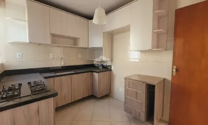 Apartamento de 3 dormitórios com suíte e 2 vagas de garagem no Bairro São José