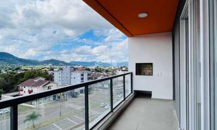 Apartamento Novo de 3 Dormitórios com suíte e vaga de garagem à venda no Bairro Camobi em Santa Maria