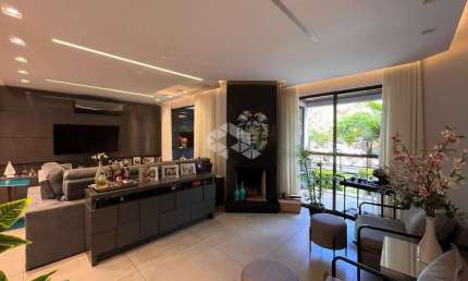 Apartamento de 3 quartos à venda no bairro Nossa Senhora de Lourdes, em Santa Maria.
