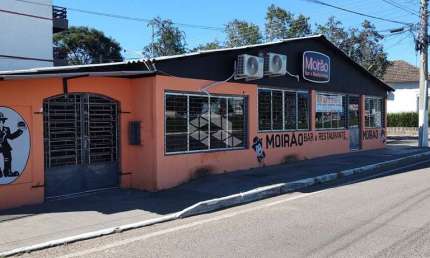 Casa à venda no bairro Diácono João Luiz Pozzobon, em Santa Maria.