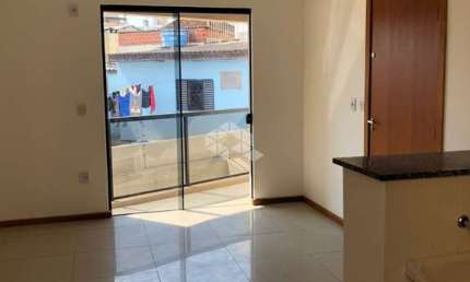 Apartamento com sacada e churrasqueira, à venda no bairro Nossa Senhora do Rosário em Santa Maria.