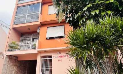 Apartamento de 03 quartos com dependência, vaga de garagem  e terraço com quiosque e churrasqueira no Centro de Santa Maria