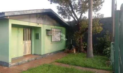 Casa com 3 quartos vaga de garagem no bairro divina providencia