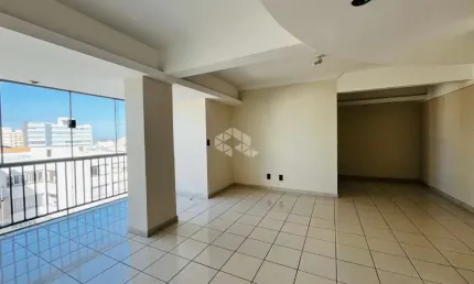 Apartamento de 03 dormitórios com Suíte e 02 vagas de garagem no Centro  de Santa Maria.