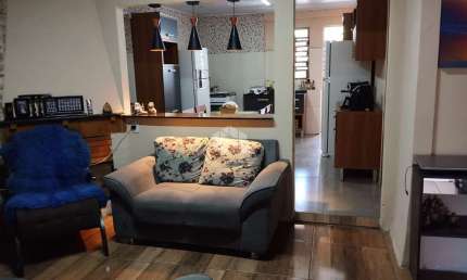Casa com 3 dormitório, 2 banheiros, piscina aquecida e placa solar à Venda em Santana do Livramento