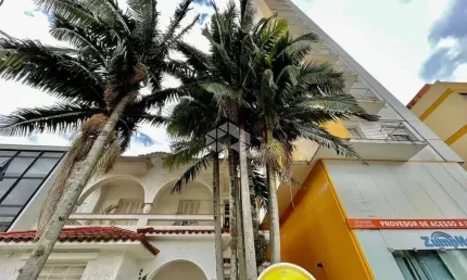 Apartamento com 2 Dormitórios, Professor braga, Centro. Santa Maria RS