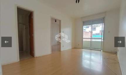 Apartamento de 01 dormitório à venda no bairro Centro em Santa Maria, proximo á UFN