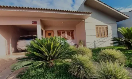 Casa à venda com 4 dormitórios em Camobi, Santa Maria - RS