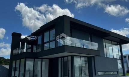 Casa em Condomínio à venda, 4 quartos, 2 suítes, 4 vagas, Floresta - Nova Santa Rita/RS
