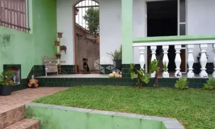 Casa sobrado à venda  4 quartos, uma suíte no bairro itararé em santa maria