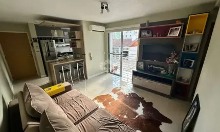 Apartamento 3 Dormitórios Semimobiliado à venda no Bairro Nossa Senhora Medianeira em Santa Maria