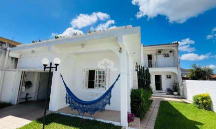 Casa de 3 quartos a venda em Santa Maria, bairro D. Antônio Reis