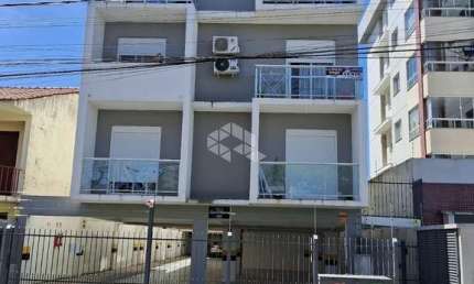 APARTAMENTO 02 QUARTOS, 01 SUITE, PRÓXIMO A UFSM SEMIMOBILIADO 01 VAGA.