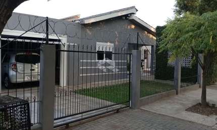 Casa residencial e comercial a venda em Santa Maria RS