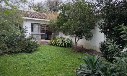 Casa com 4 quartos e uma suite a venda no bairro Nossa Senhora de Lourdes em Santa Maria