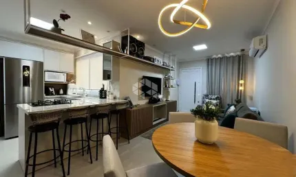 Casa mobiliada  com 2 quartos no Diácono Pozzobon em Santa Maria