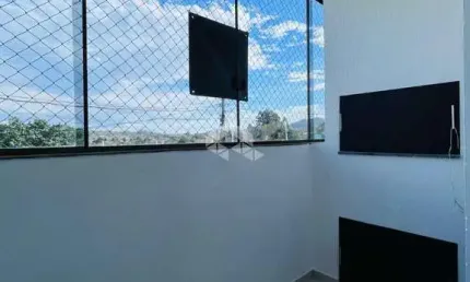 Apartamento 3 quartos com suíte e vaga de garagem Bairro Camobi em Santa Maria.