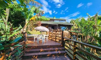 Casa em meio a Natureza na Praia Mole/Barra da Lagoa