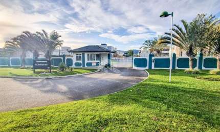Lote / Terreno em condominio Fechado no Bairro Campeche
