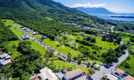 Terreno / Lote em condomínio fechado no Ribeirão da Ilha