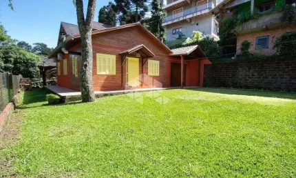 Casa com 3 quartos à venda na Barros Cassal, 40, Prinstrop, Gramado