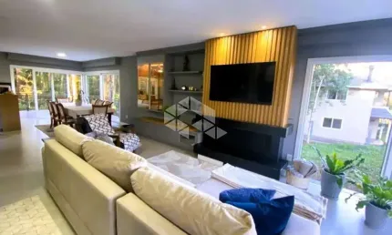 Casa com 3 Suítes no Vivendas do Arvoredo em Gramado