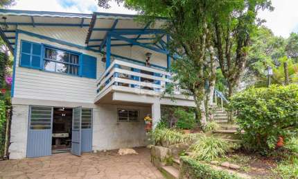 Casa com 2 quartos à venda na Marçal José Santos, 132, Centro, Canela