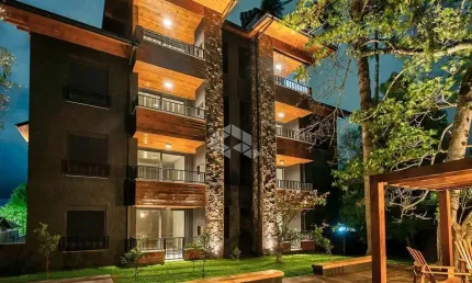 Apartamento 2 suítes, 79m² privativos no Centro de Canela, próximo à Catedral