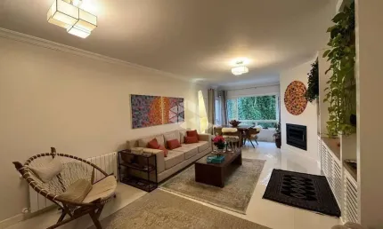 Apartamento mobiliado com 3 dormitórios a venda em Gramado